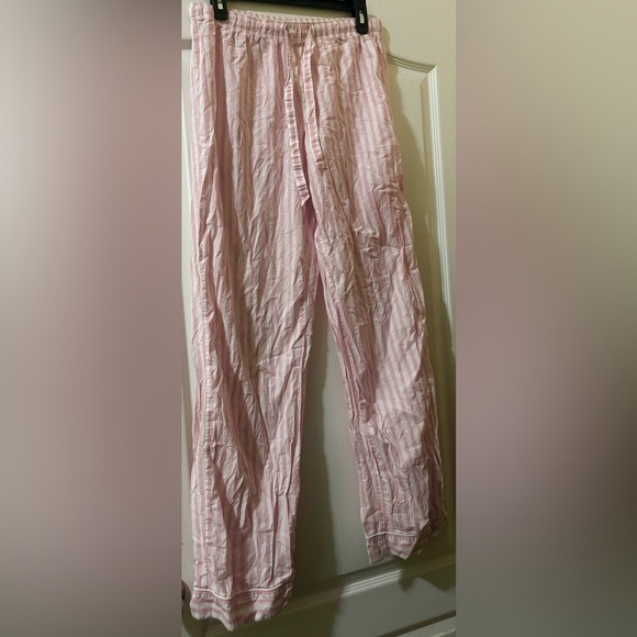 Victoria’s Secret Pink and White Long Sleeve PJ Set with Top and Bottoms Y2K - Picture 5 of 6